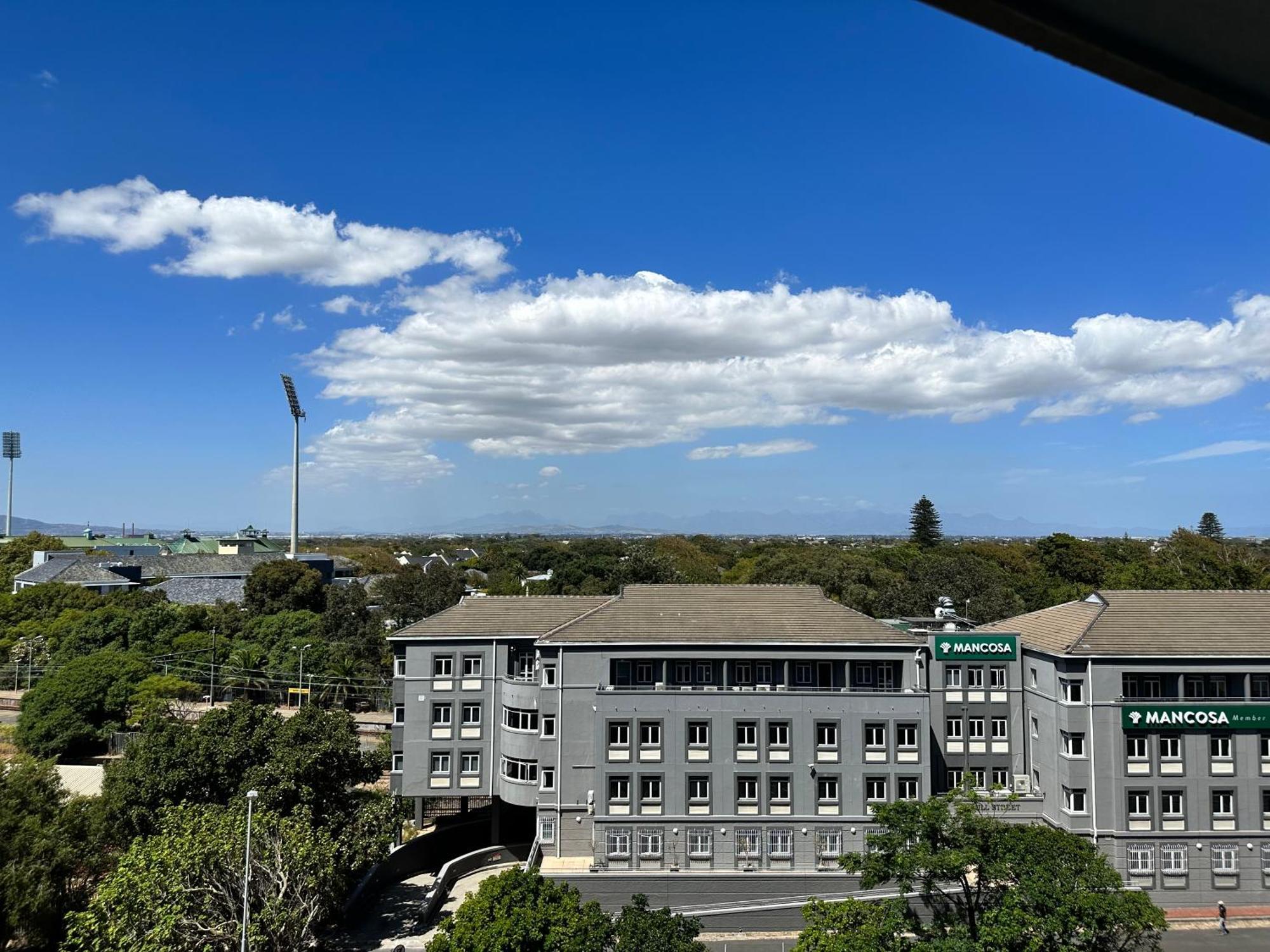 Newlands Peak Apartments Kaapstad Buitenkant foto